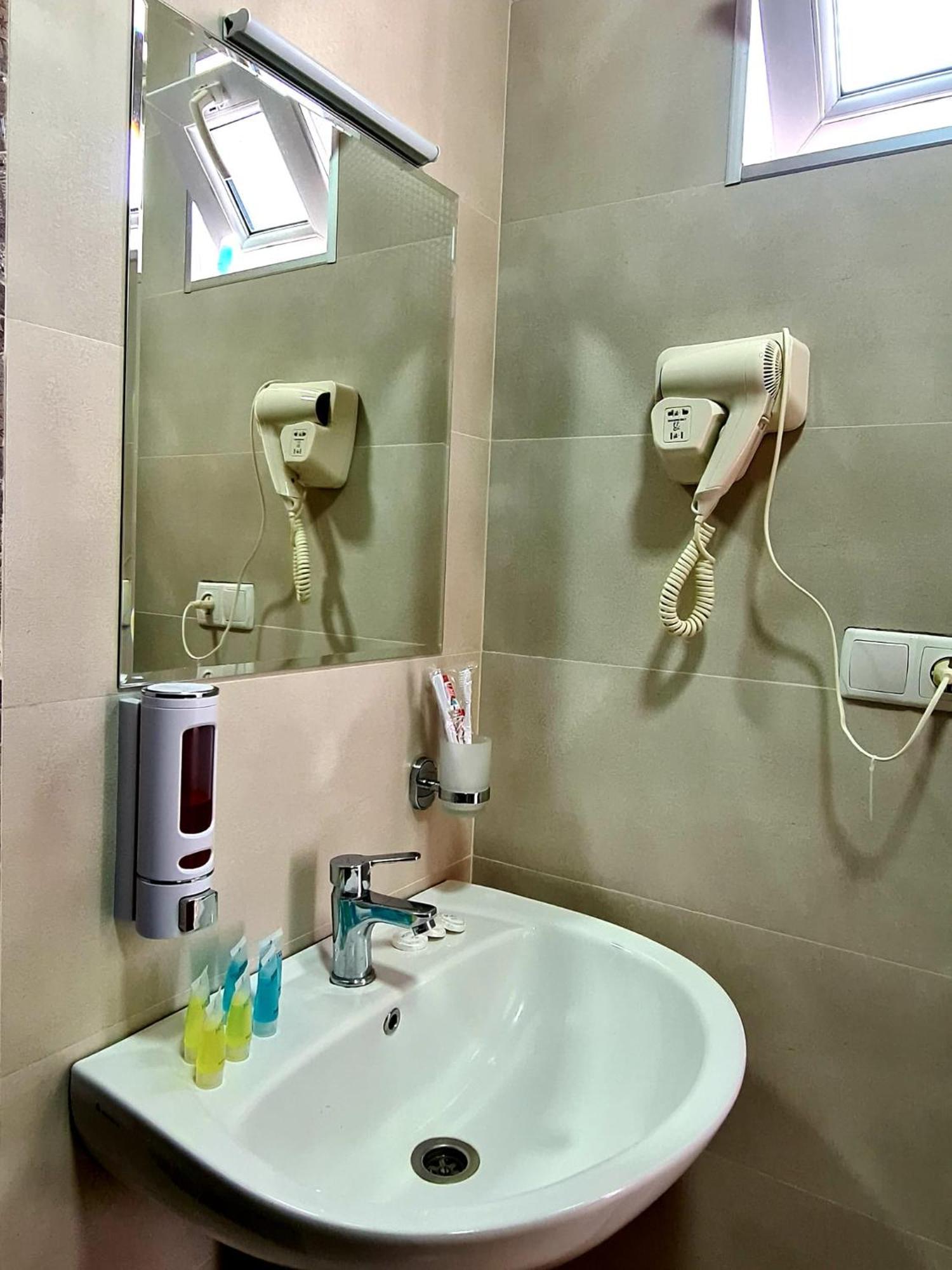 Baqari Inn Казбеги Стая снимка